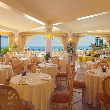 Baia Taormina Hotels & Spa-3
